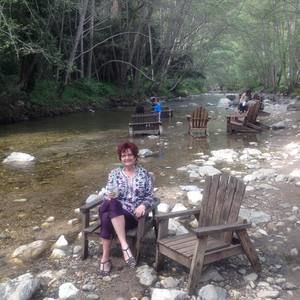 Meet your Posher, Christine